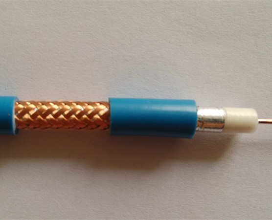 有線(xiàn)電視線(xiàn) (CATV)